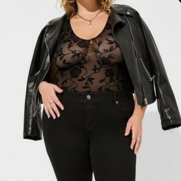 Torrid Flocked Mesh V-Neck Bodysuit Flocked Roses Floral Rich Black - Picture 6 of 7